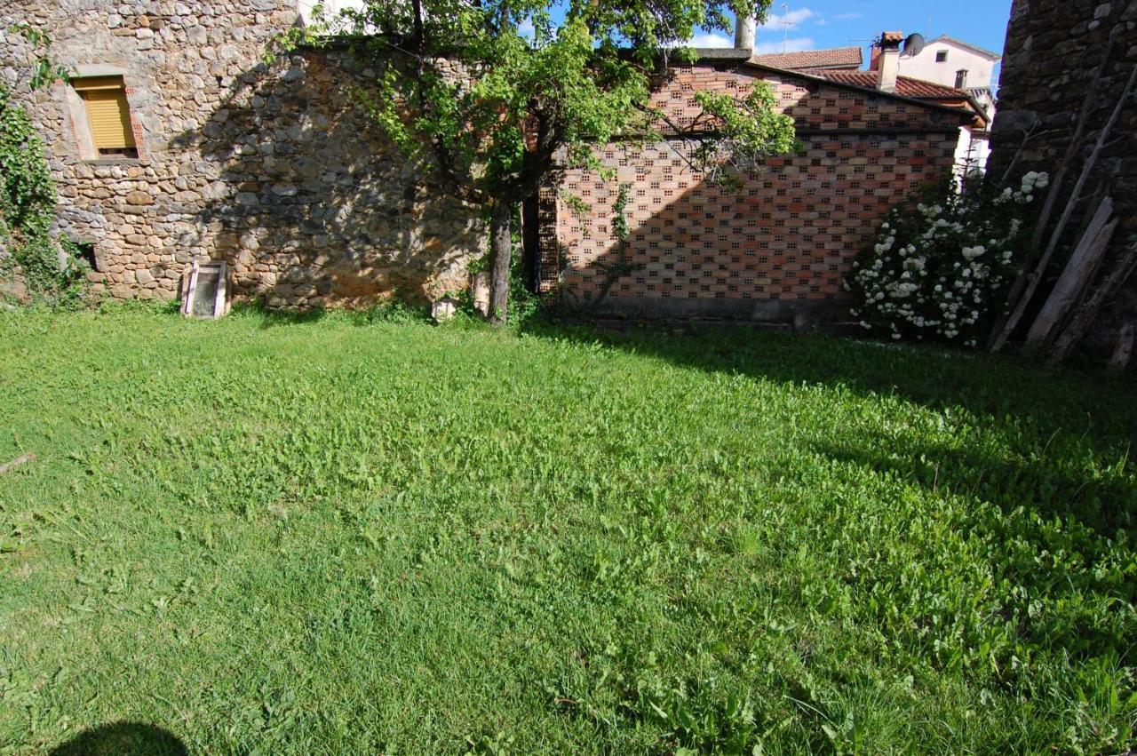 Apartamento El Fenal De Turmo Casa Rural "El Capricho De Nieves" Laspuña Extérieur photo