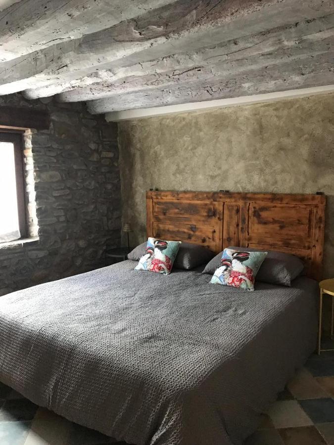 Apartamento El Fenal De Turmo Casa Rural "El Capricho De Nieves" Laspuña Extérieur photo